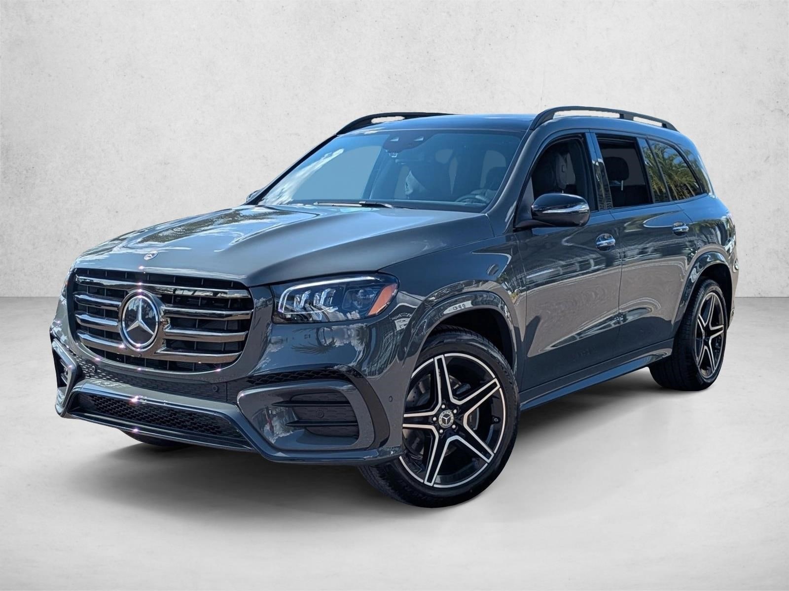 2026 Mercedes-Benz GLS Base's photo