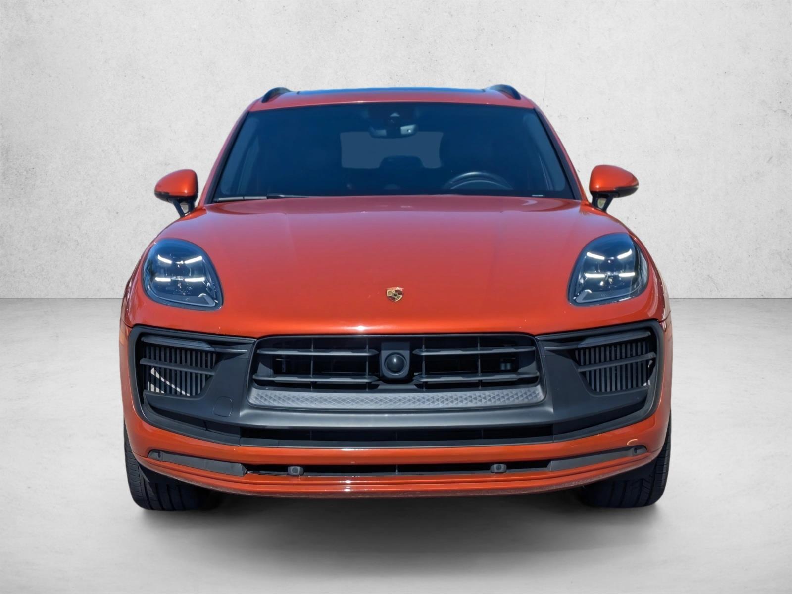 2023 Porsche Macan GTS photo 2