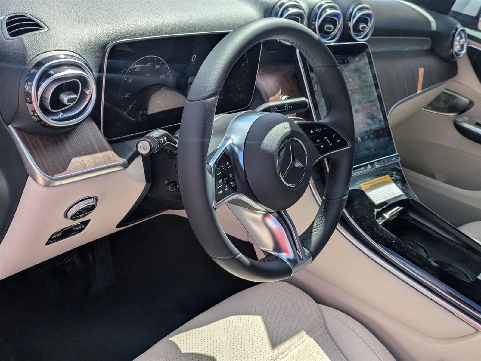 2026 Mercedes Benz GLC 300 photo 3