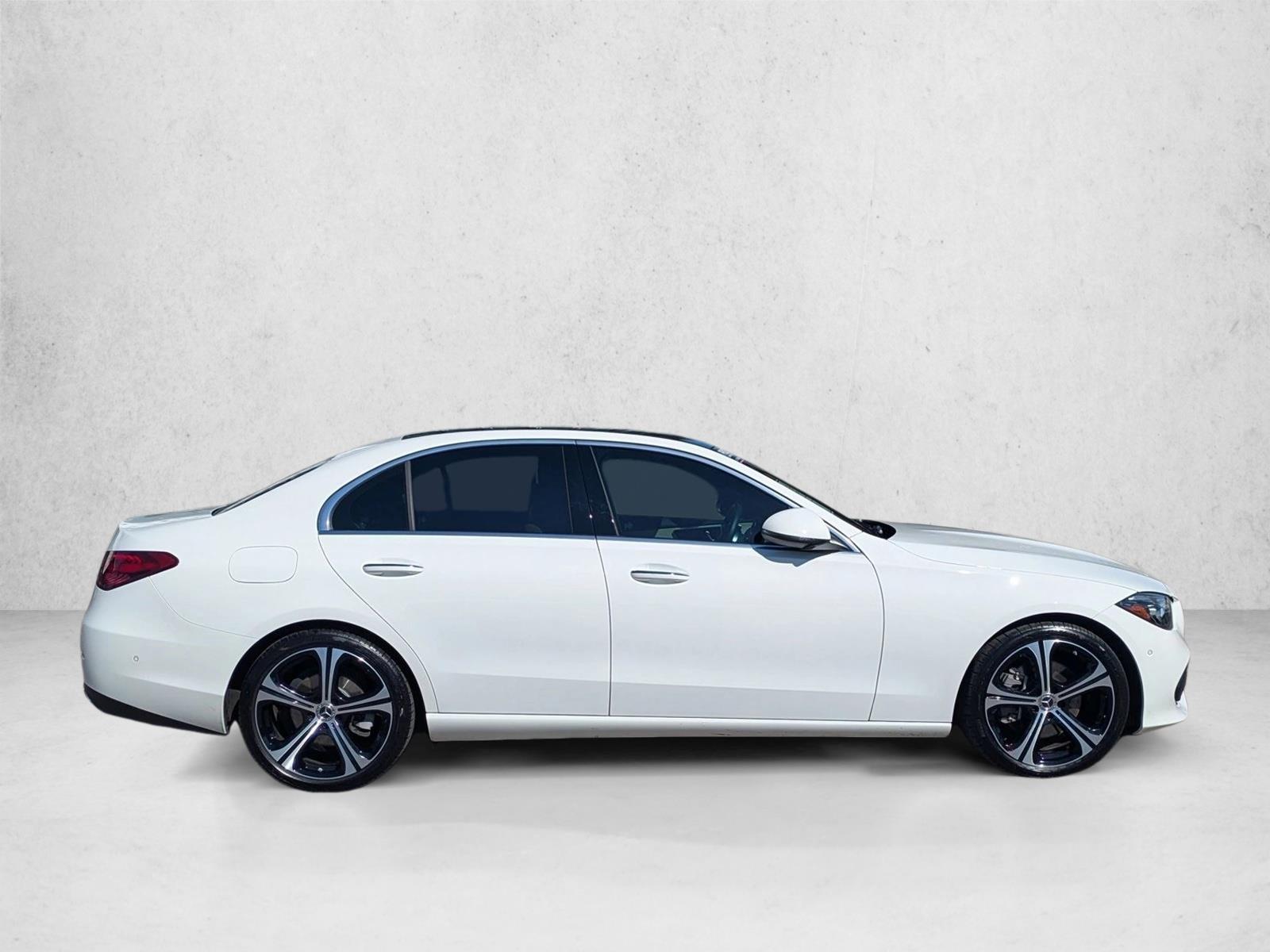 2025 Mercedes Benz C 300 Sedan photo 4