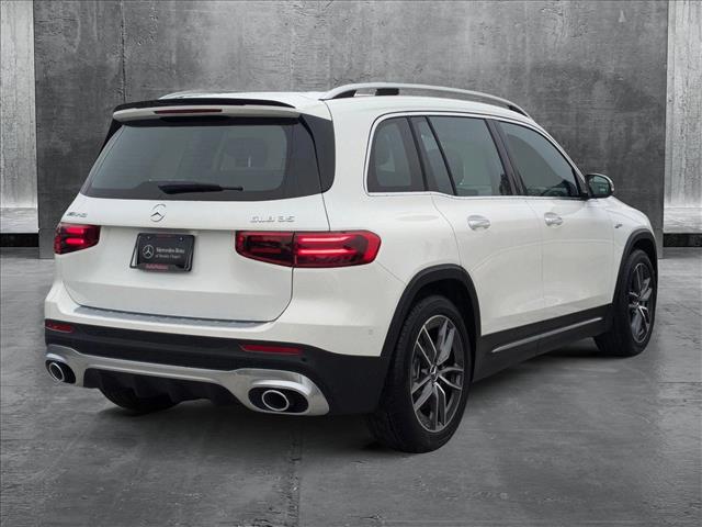 2025 Mercedes Benz GLB AMG 35 4MATIC photo 2