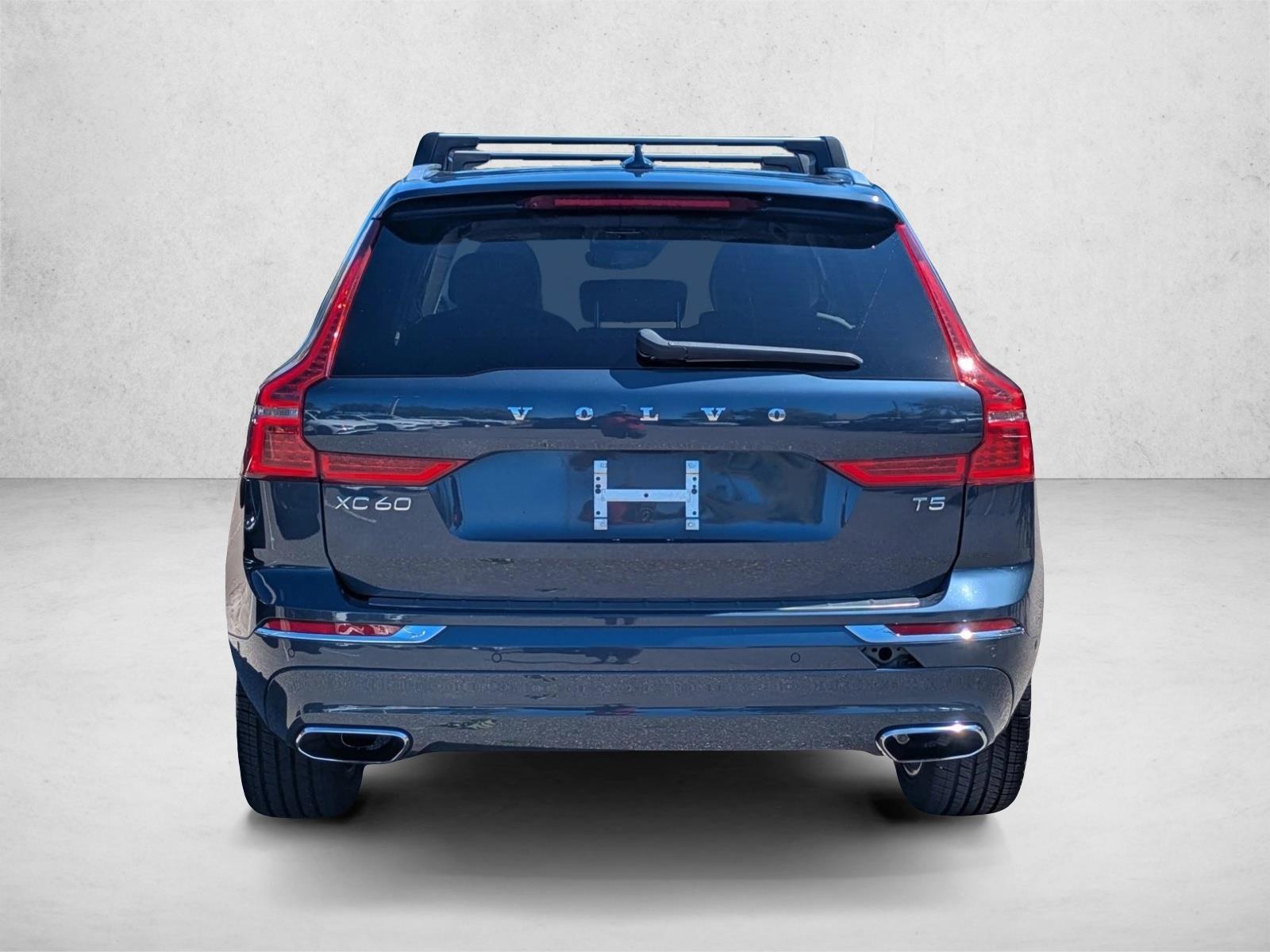 2021 Volvo XC60 T5 Inscription photo 3