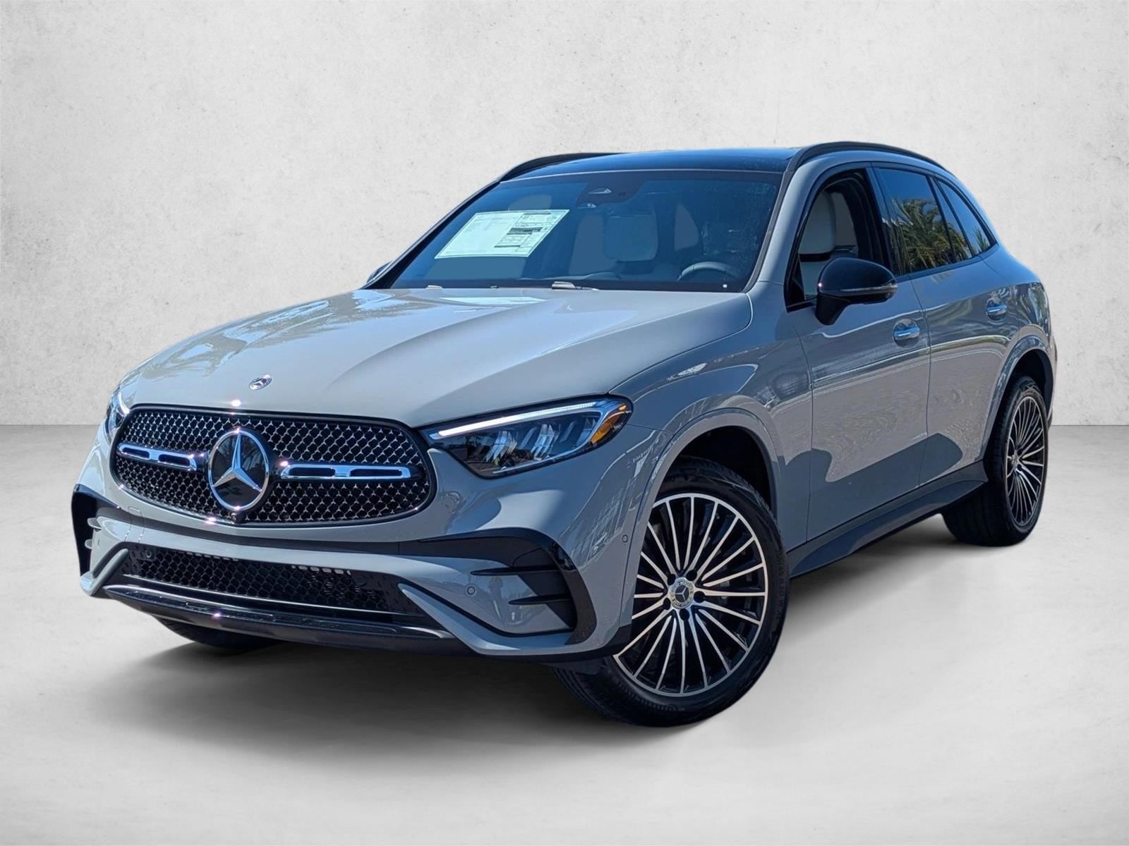 2026 Mercedes-Benz GLC Base's photo