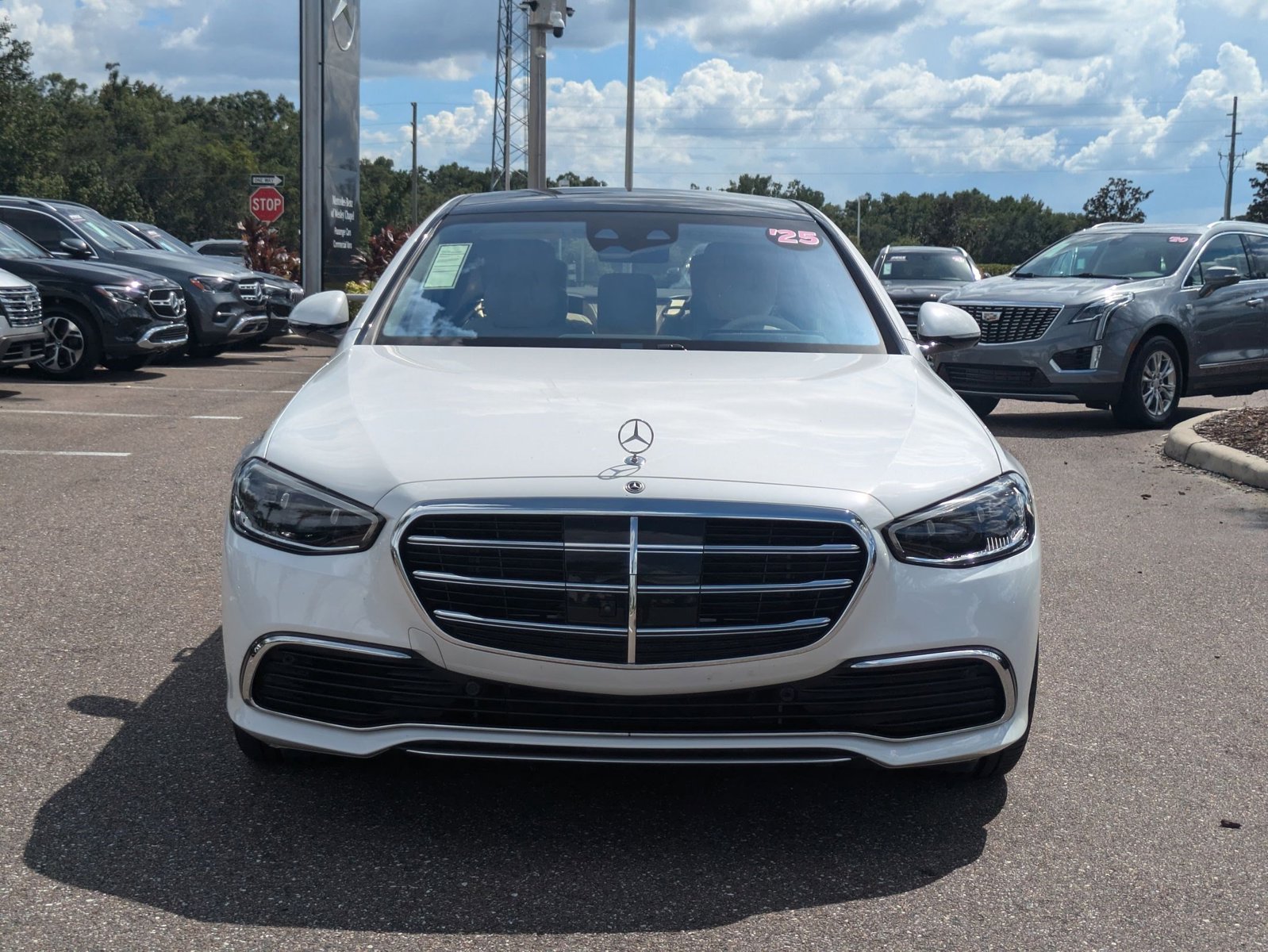2025 Mercedes Benz S 580 4MATIC photo 2