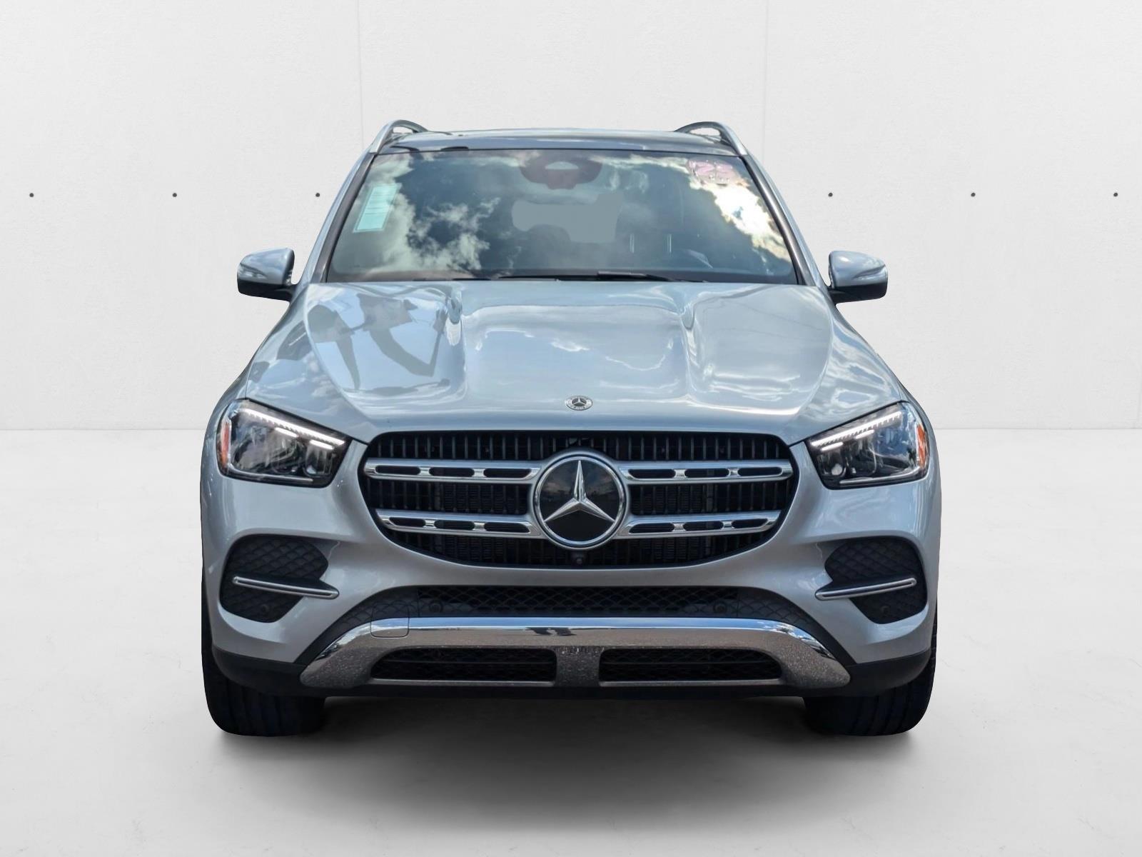 2025 Mercedes Benz GLE 450 4MATIC photo 2
