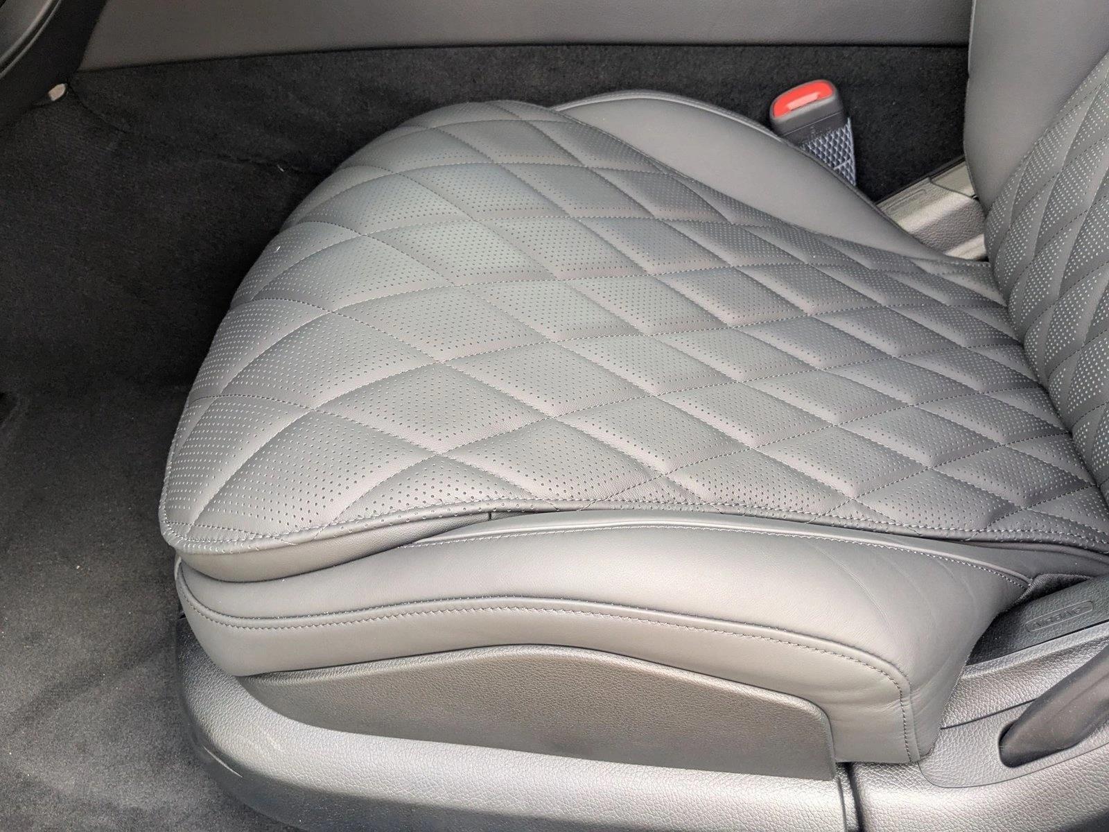 2026 Mercedes Benz S 580 4MATIC photo 4