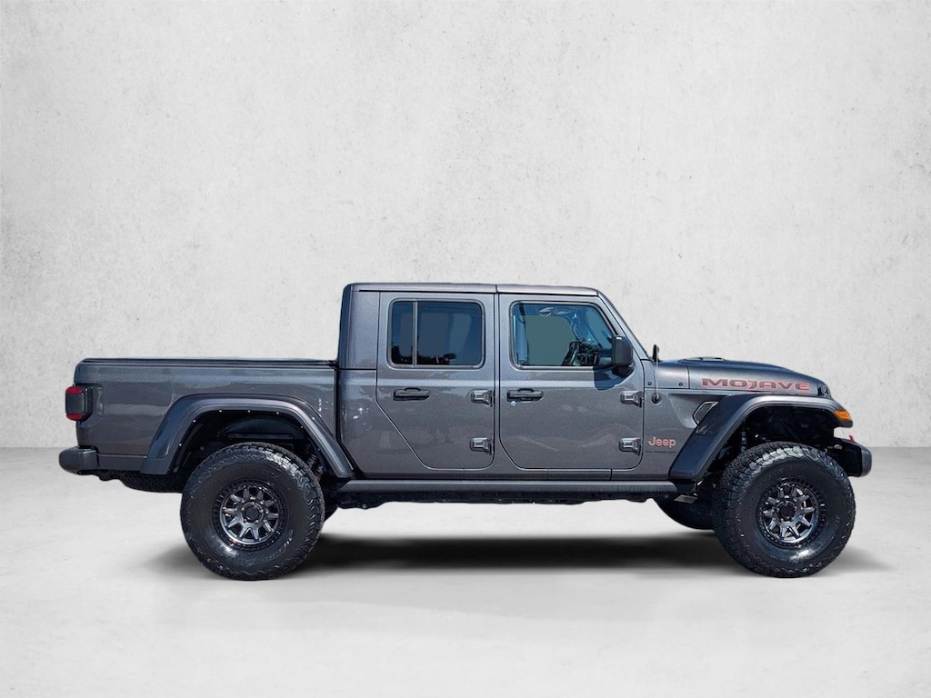 Used 2022 Jeep Gladiator Mojave Truck Crew Cab