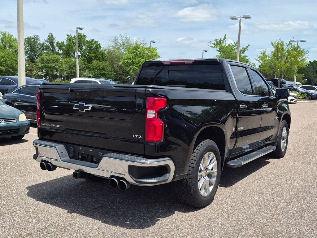 Used 2021 Chevrolet Silverado 1500 LTZ Truck Crew Cab
