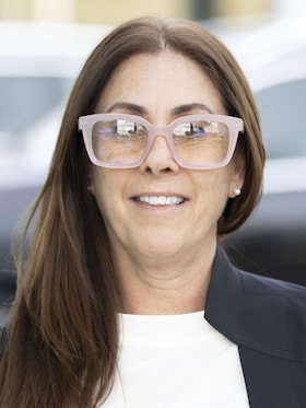 Staff member Susan Cardos from ID_0abb241332e4