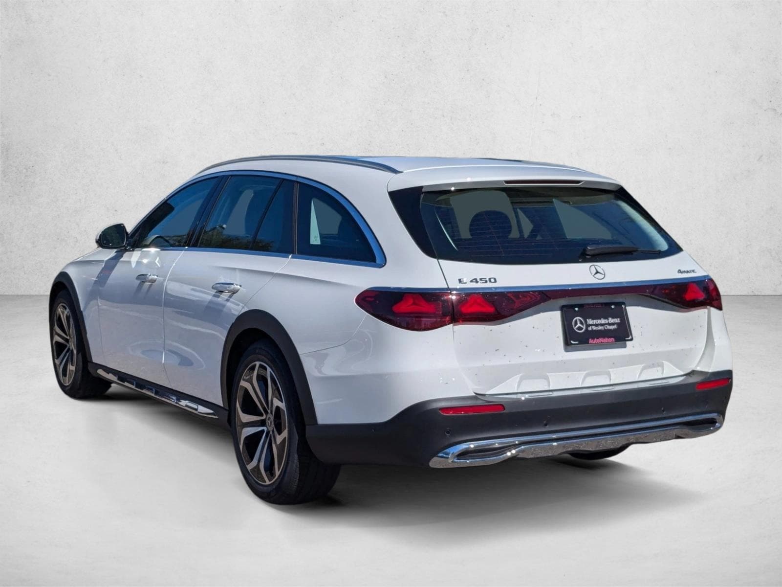 2025 Mercedes-Benz E-Class E450 All-Terrain - Photo 8
