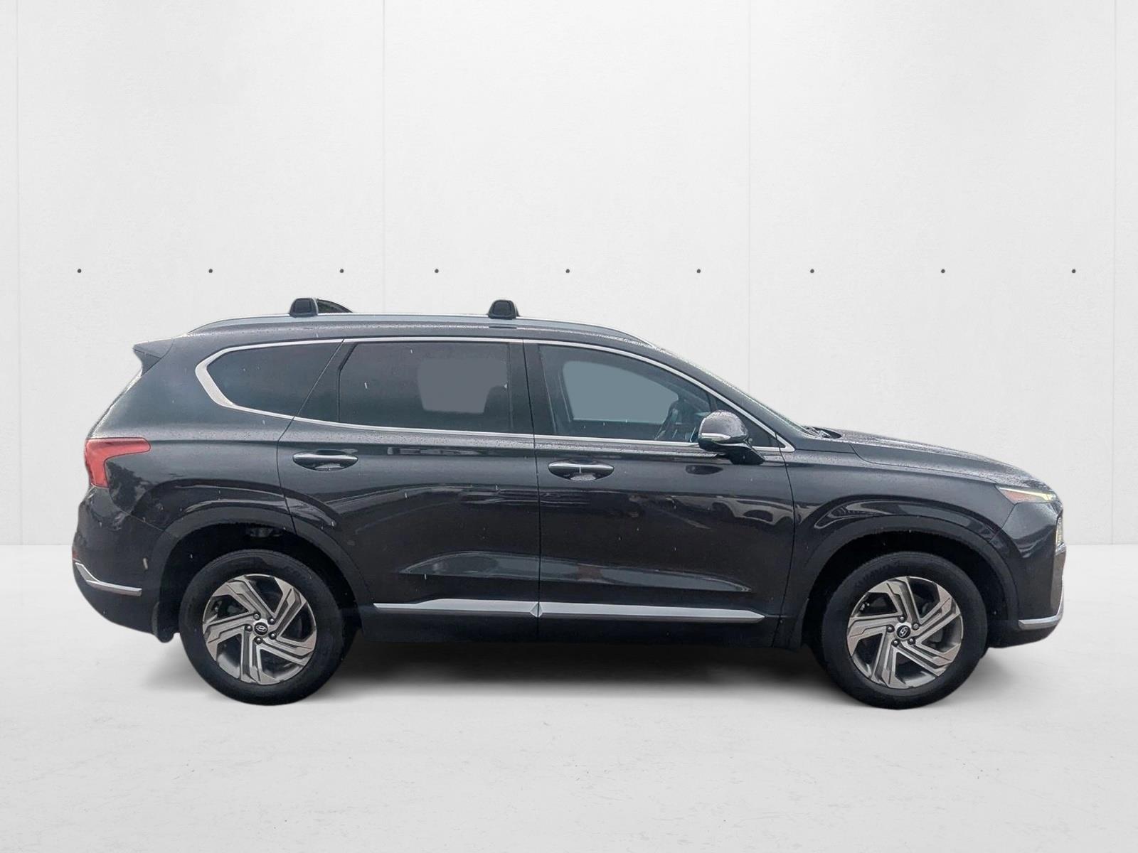 2022 Hyundai Santa Fe SEL photo 4