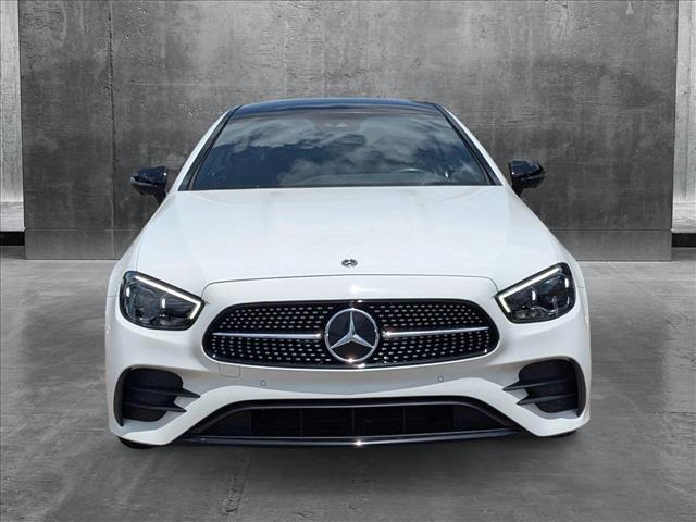2022 Mercedes Benz E 450 Coupe photo 2