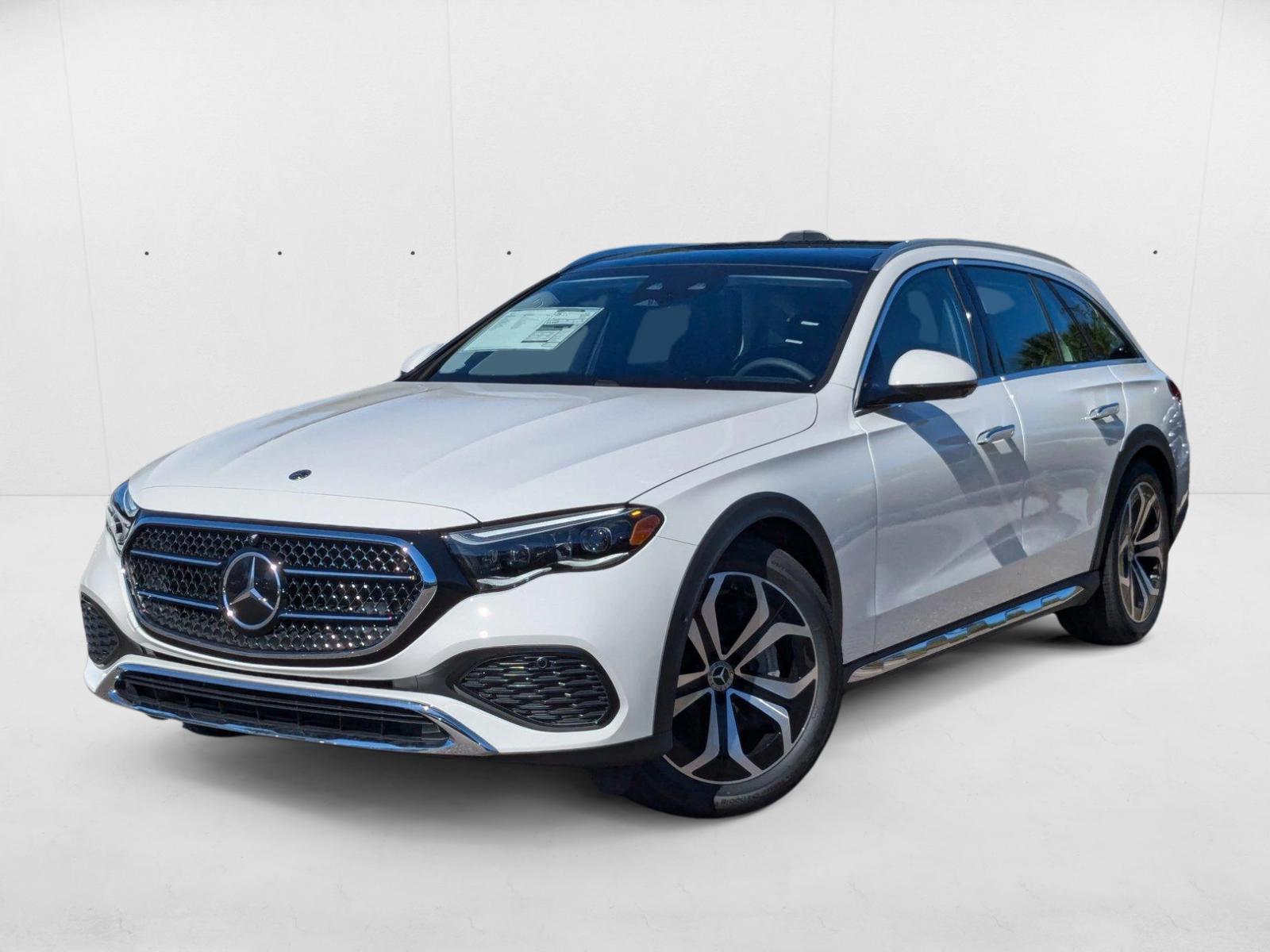 2025 Mercedes-Benz E-Class E450 4MATIC All-Terrain's photo