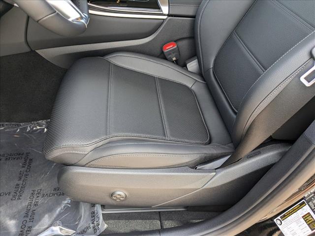 2025 Mercedes Benz GLC 350e 4MATIC photo 4