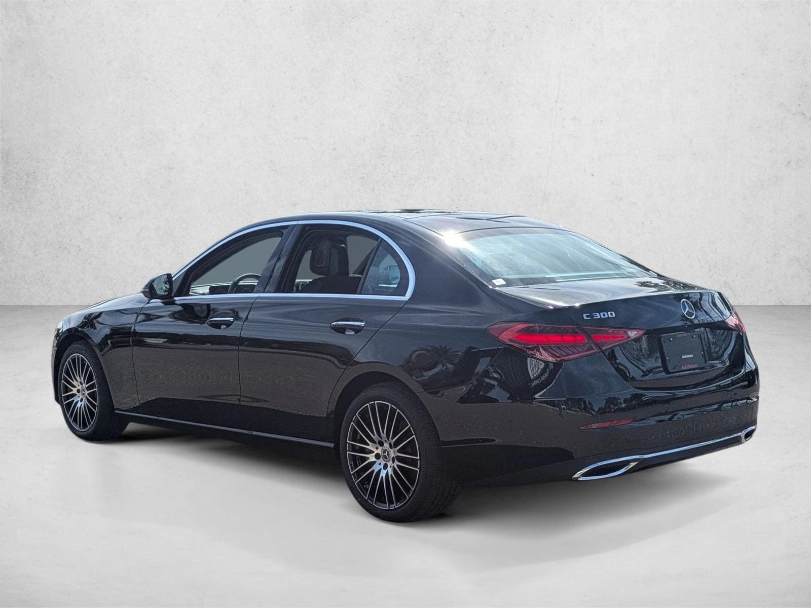 2025 Mercedes-Benz C-Class Sedan C 300 - Photo 8