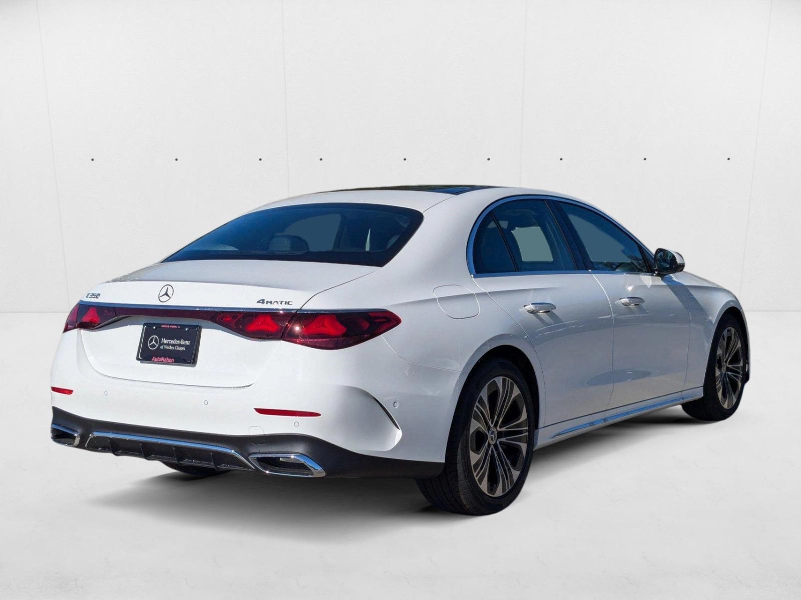2025 Mercedes Benz E 350 4MATIC photo 2