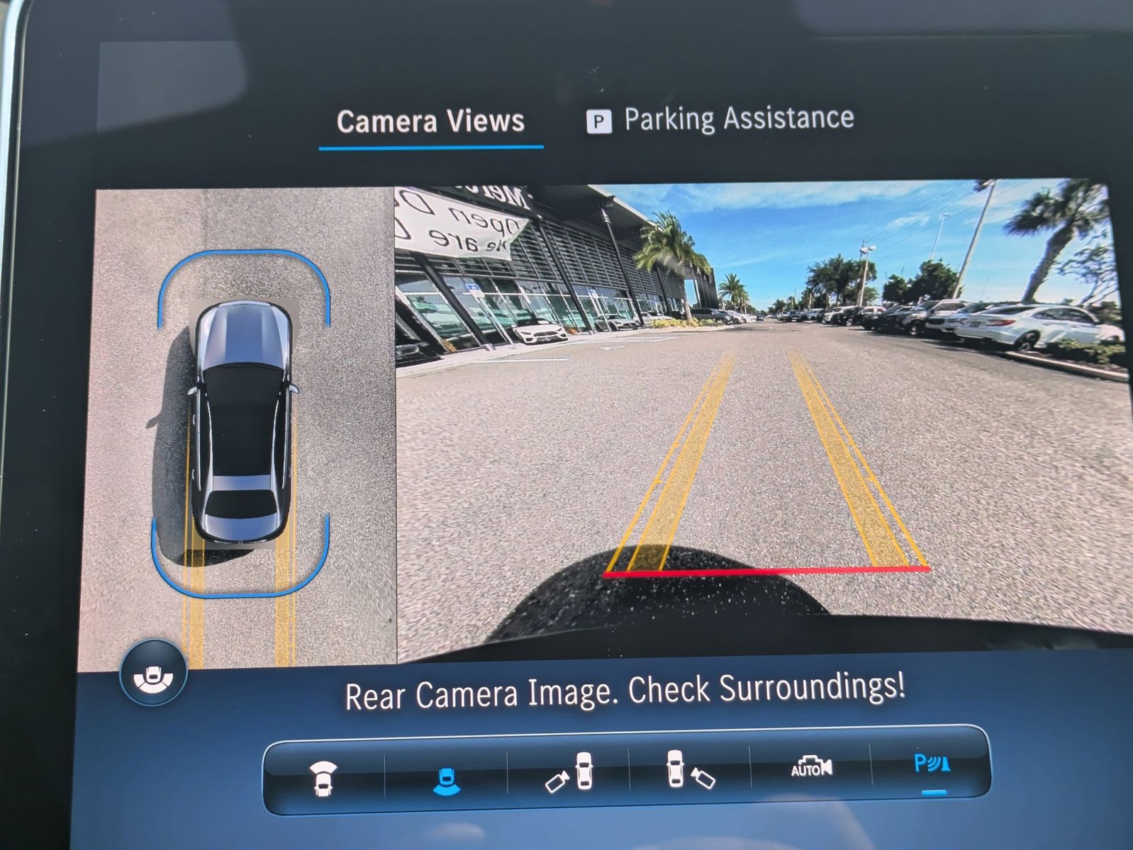 2025 Mercedes-Benz C-Class Sedan C 300 - Photo 12