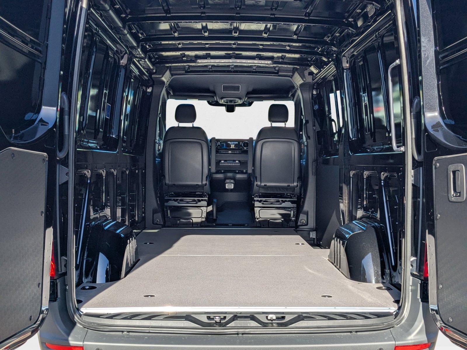 2025 Mercedes-Benz Sprinter Cargo Van Base - Photo 15
