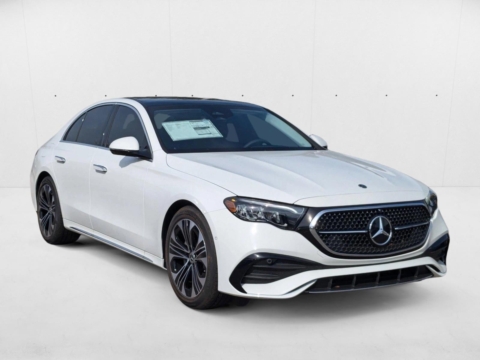 2025 Mercedes-Benz E-Class E350 - Photo 6