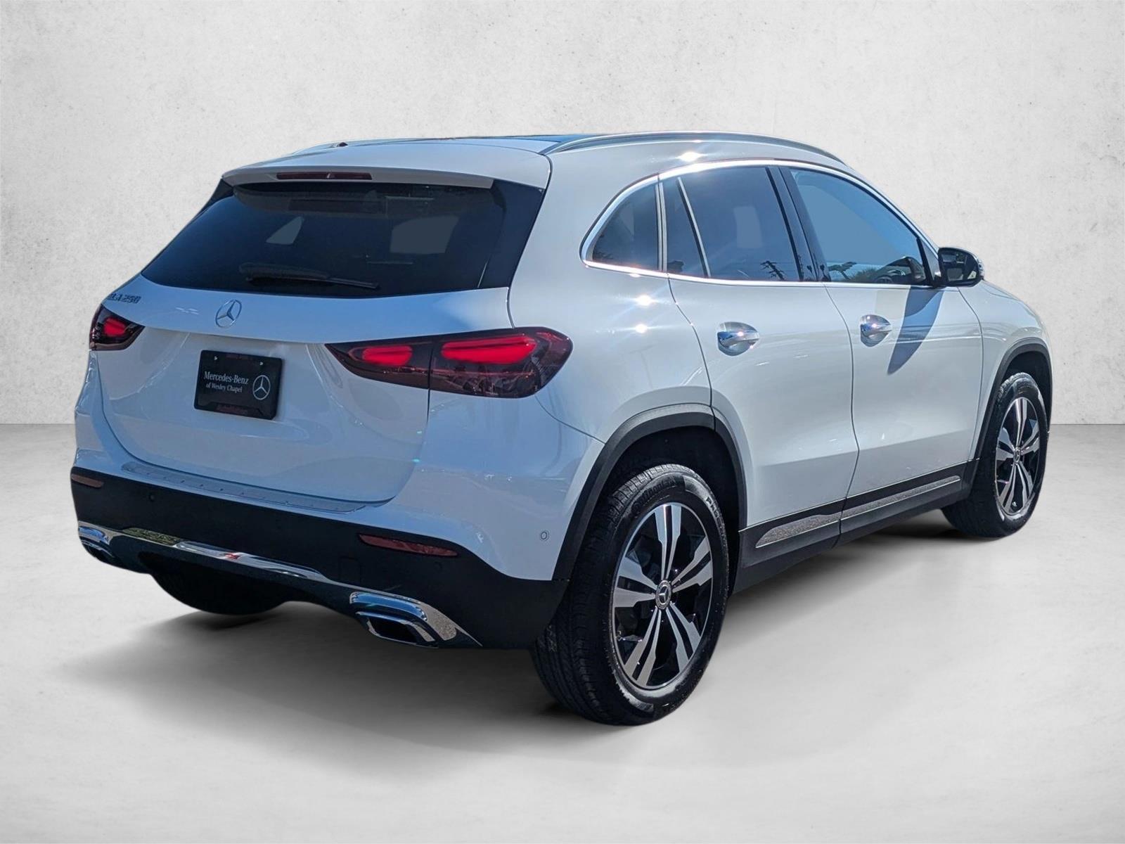 2026 Mercedes Benz GLA 250 photo 2