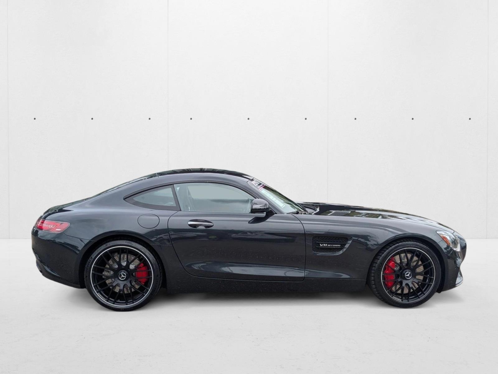 2016 Mercedes Benz AMG GT GT S photo 4
