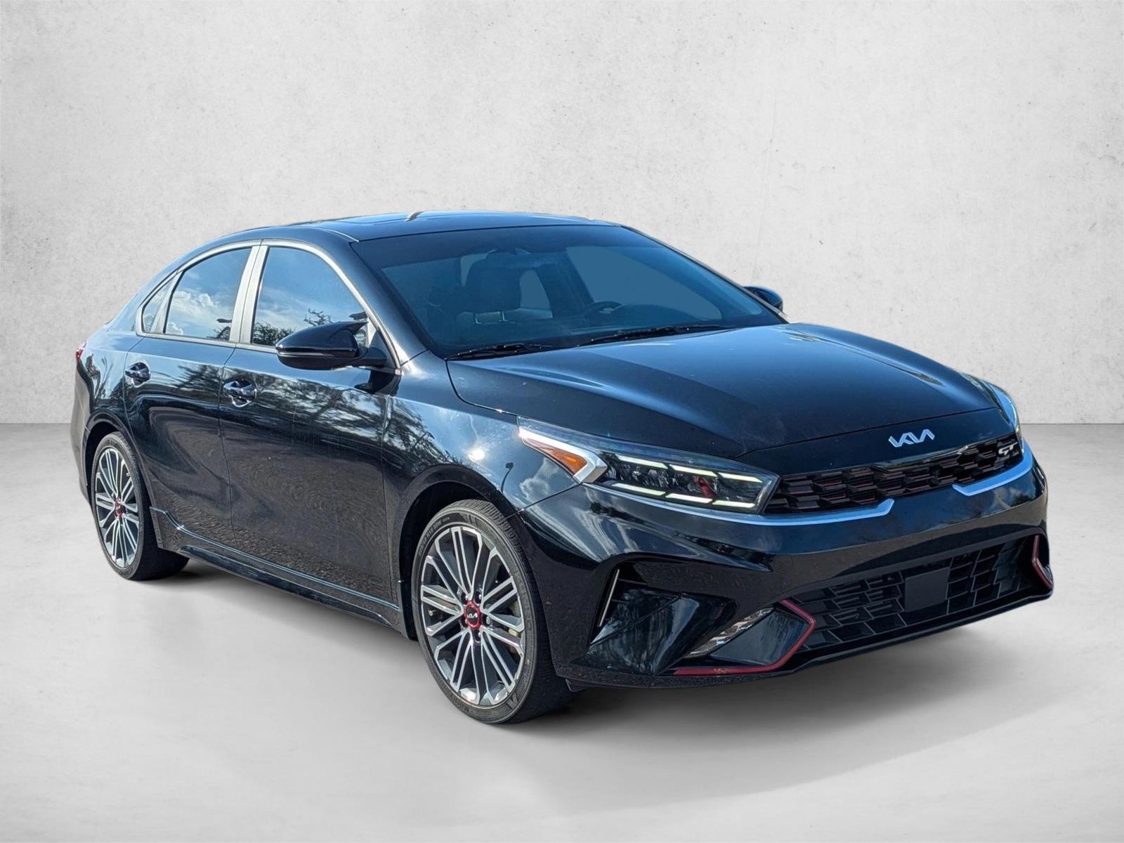 2024 Kia Forte GT photo 3