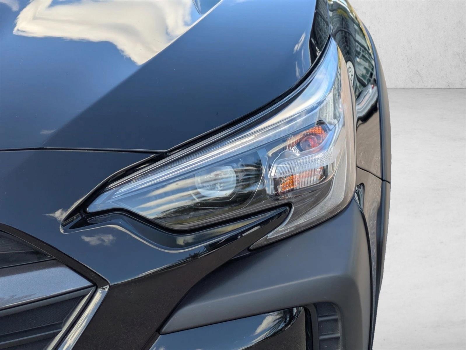 2023 Subaru Outback Limited photo 2