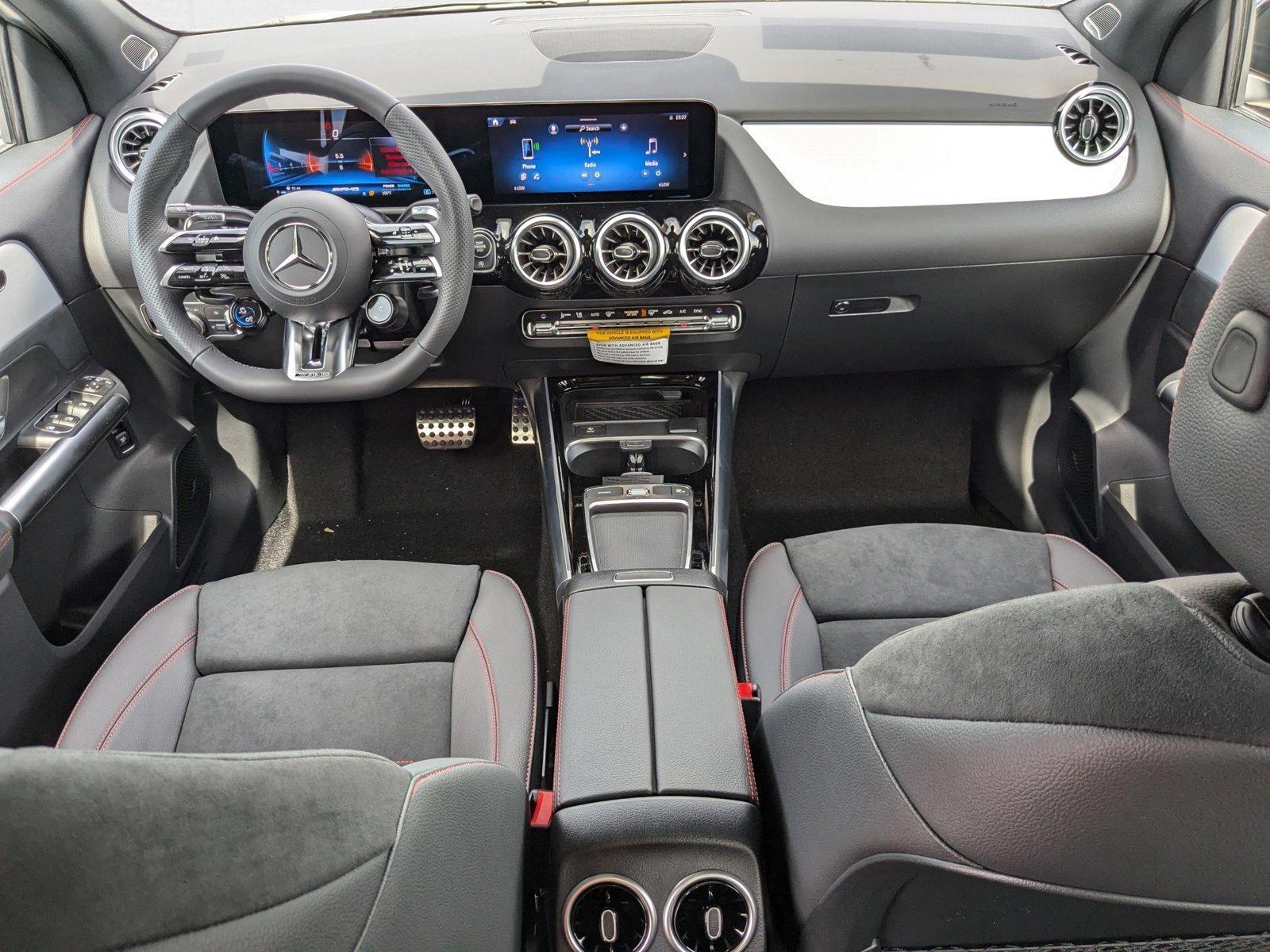 2025 Mercedes-Benz GLA GLA35 AMG - Photo 13