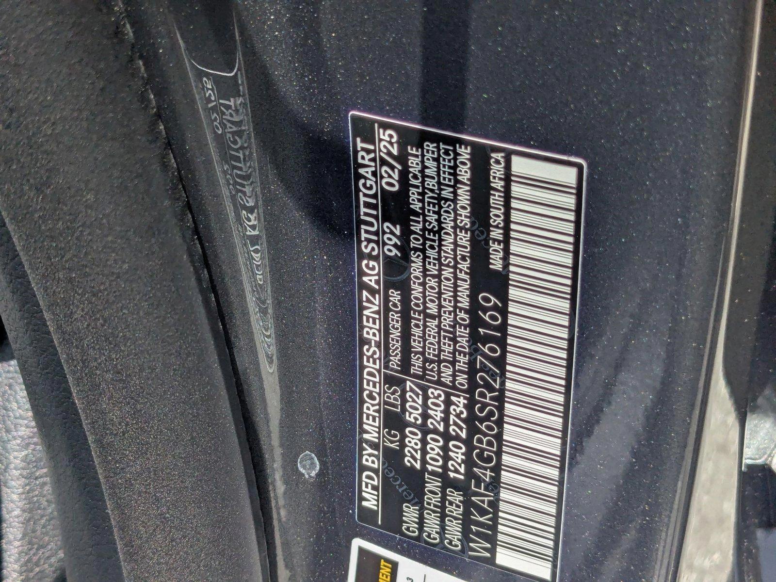 2025 Mercedes-Benz C-Class Sedan C 300 - Photo 17