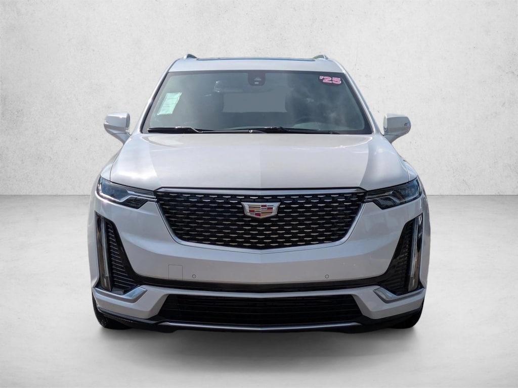 Used 2025 CADILLAC XT6 Luxury SUV