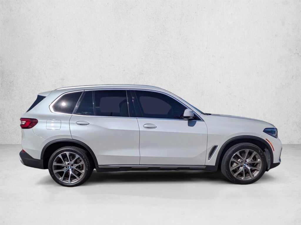 Used 2022 BMW X5 sDrive40i SUV