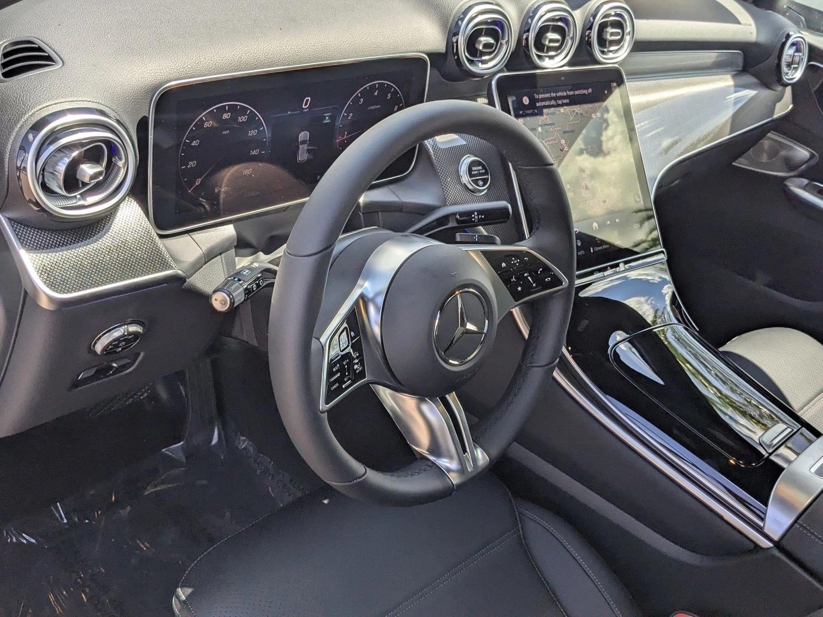 2026 Mercedes Benz GLC 300 4MATIC photo 2