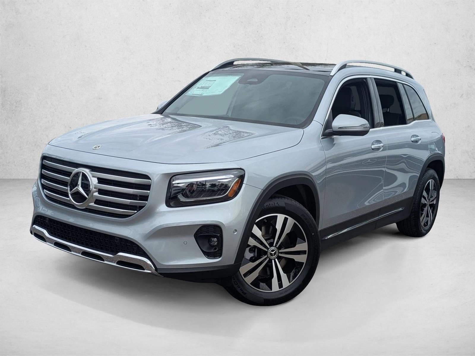 2026 Mercedes-Benz GLB GLB 250's photo