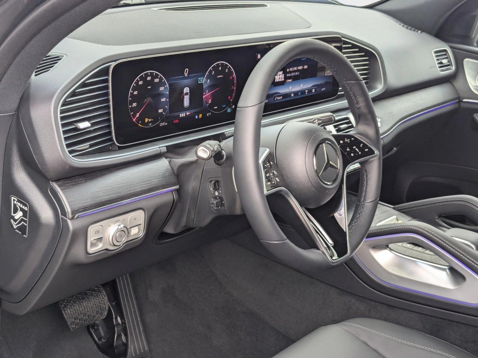 2025 Mercedes Benz GLE 450 4MATIC photo 2