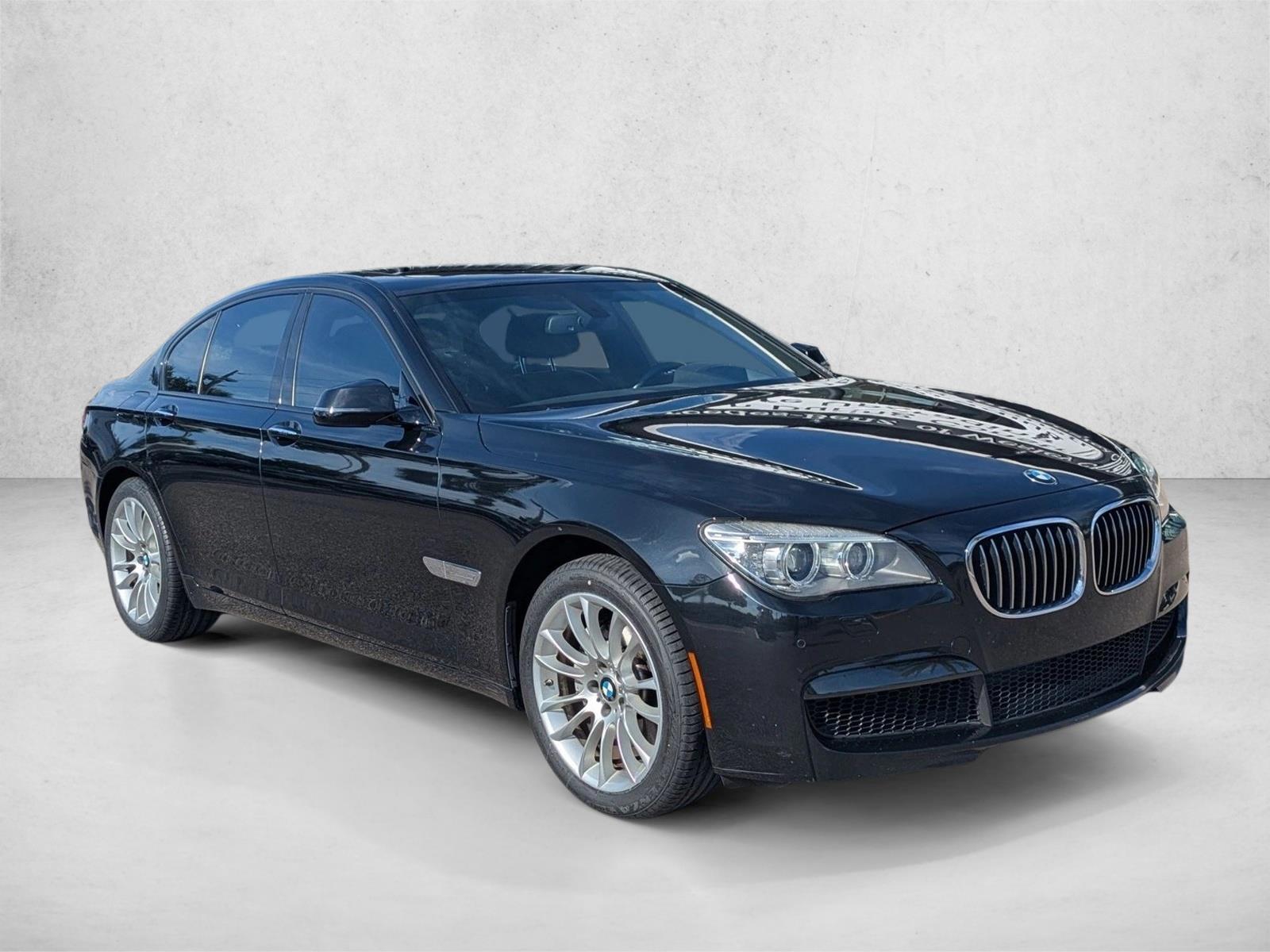 2015 Bmw 740i Sedan photo 3