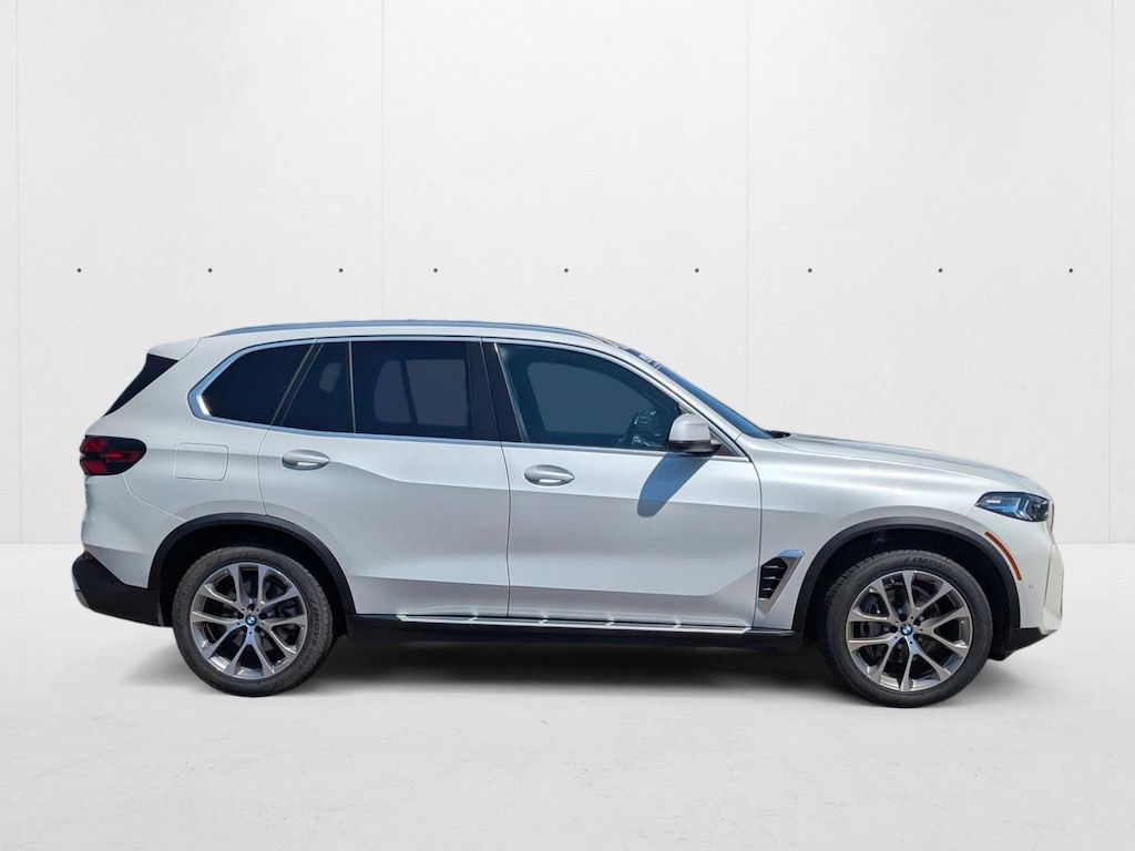 Used 2024 BMW X5 sDrive40i SUV