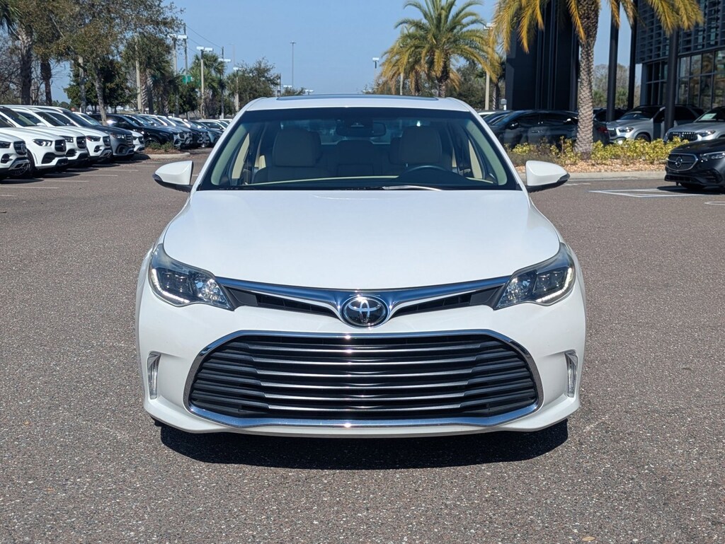 Used 2017 Toyota Avalon Limited Sedan