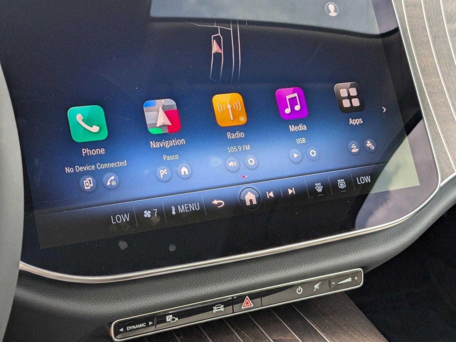 2025 Mercedes-Benz E-Class E350 - Photo 11