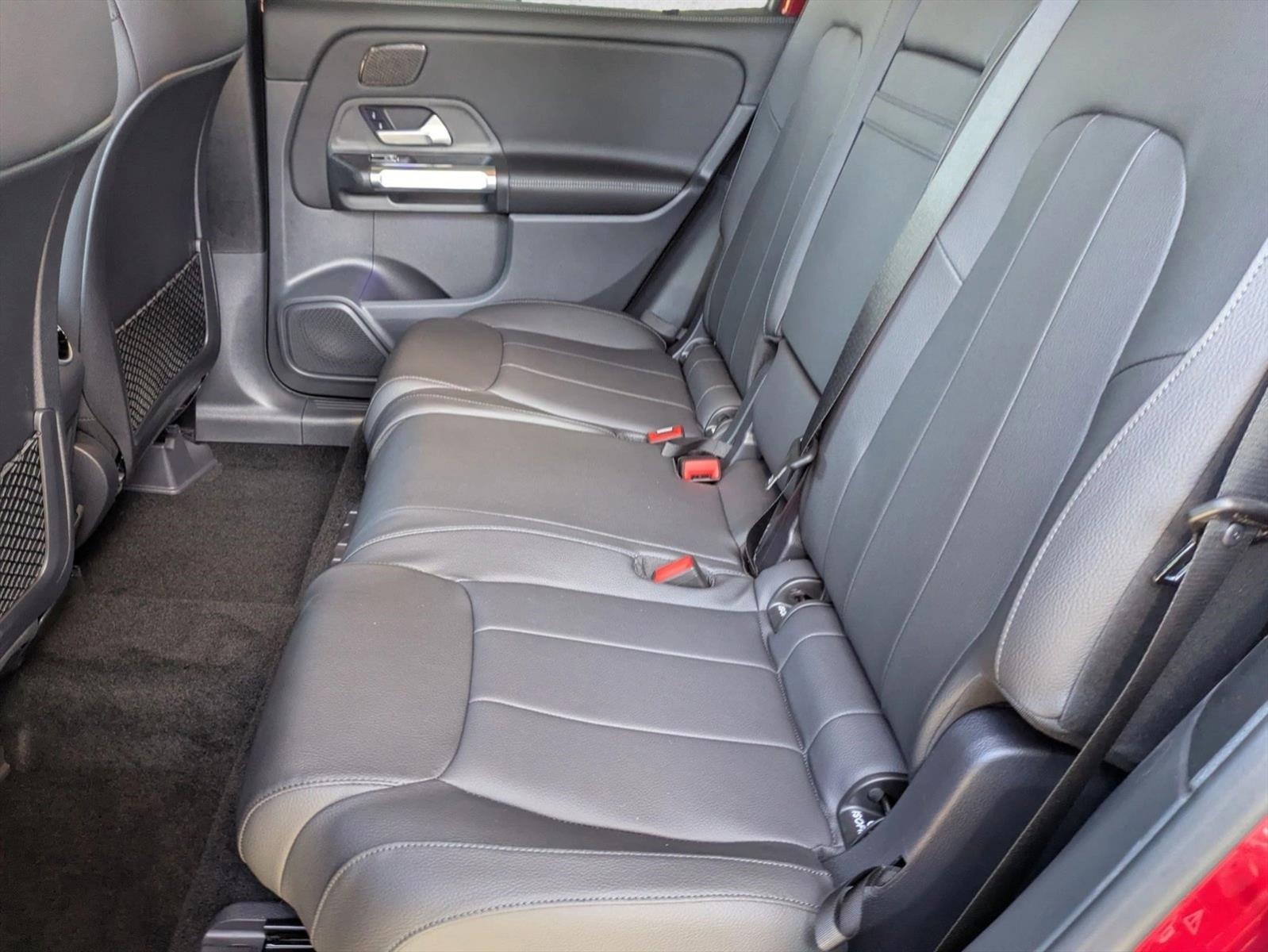 2026 Mercedes-Benz GLB GLB 250 - Photo 14