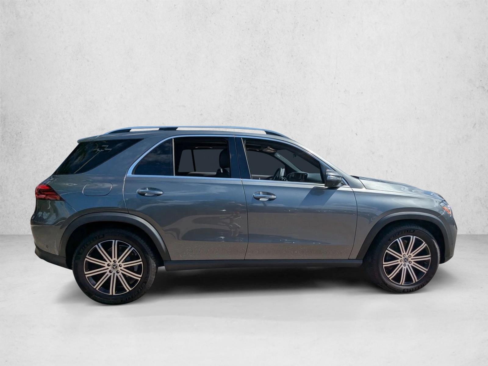 2025 Mercedes Benz GLE 350 4MATIC photo 4