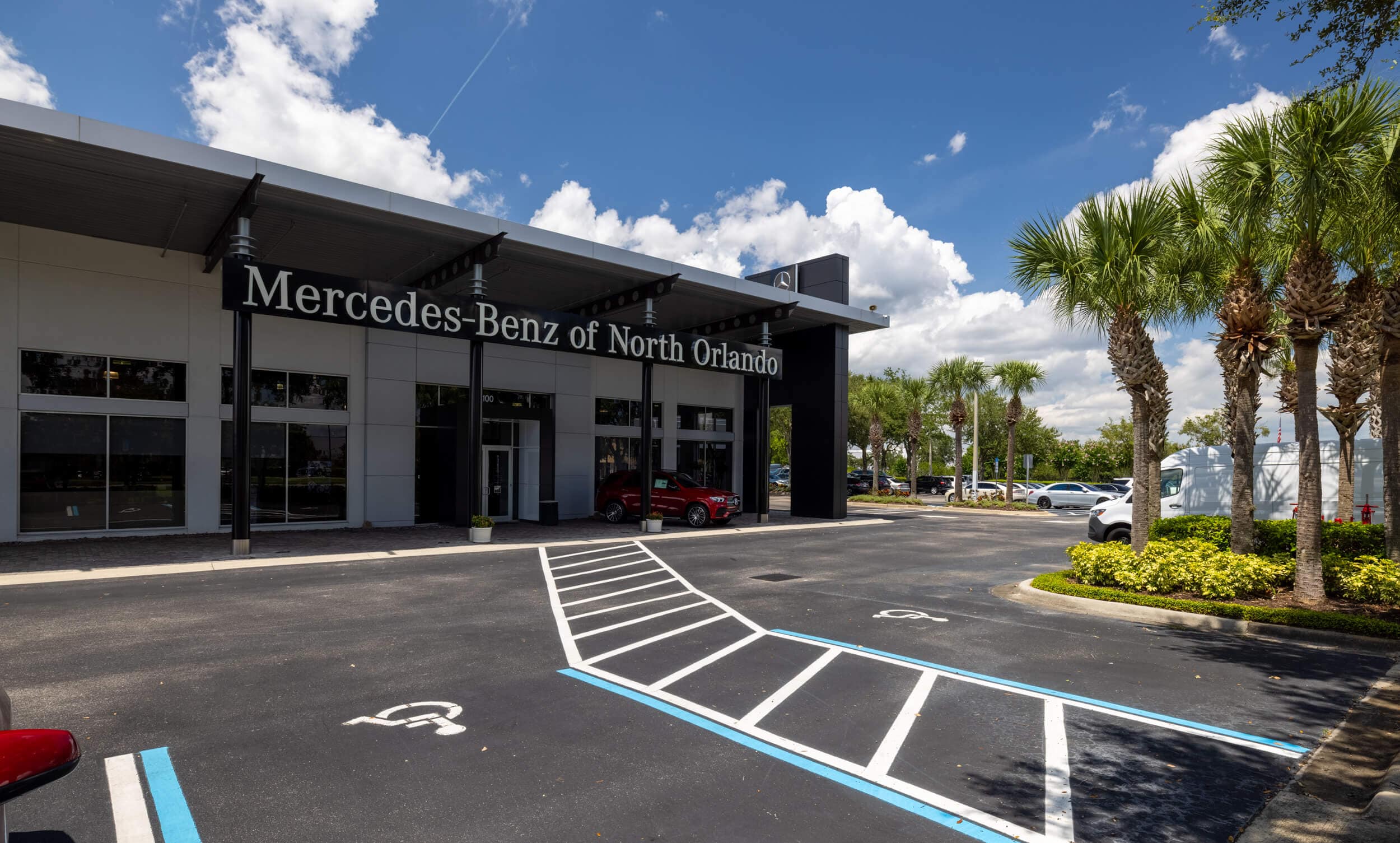 Exterior shot of Mercedes-Benz of North Orlando dealership
