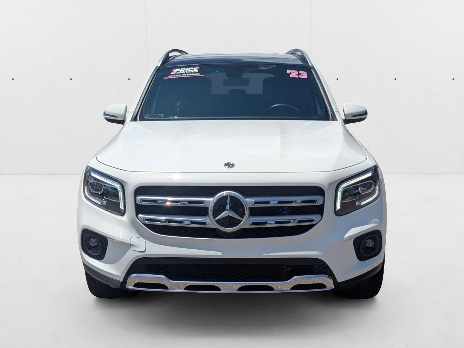 2023 Mercedes Benz GLB 250 photo 2