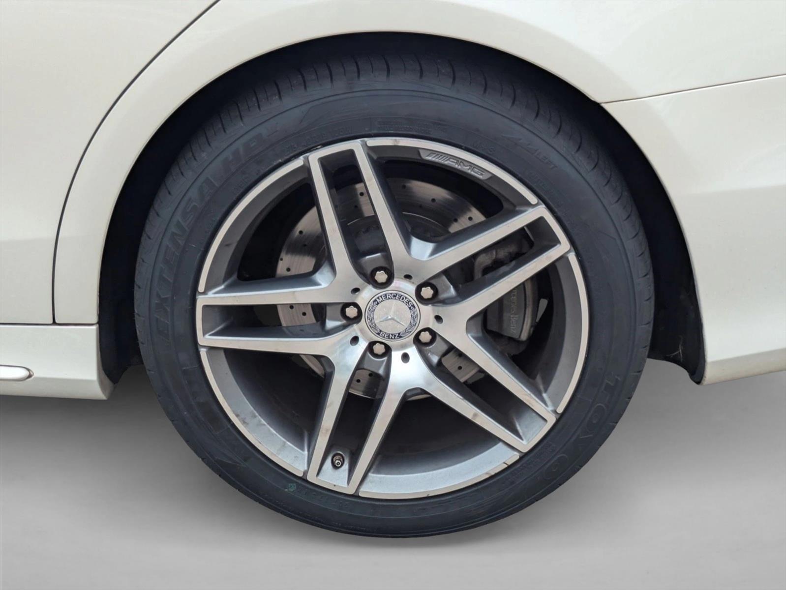 2016 Mercedes Benz S 550 4MATIC photo 3