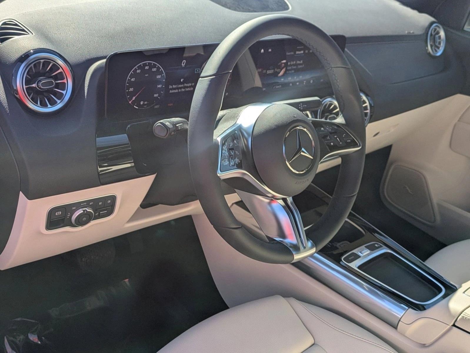 2026 Mercedes Benz GLA 250 photo 3