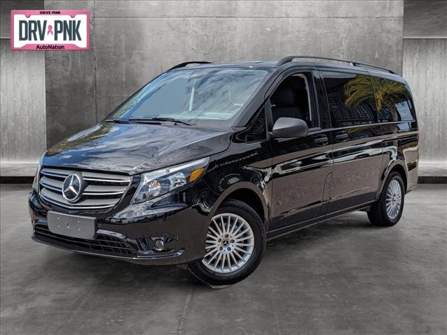 Custom metris best sale van for sale
