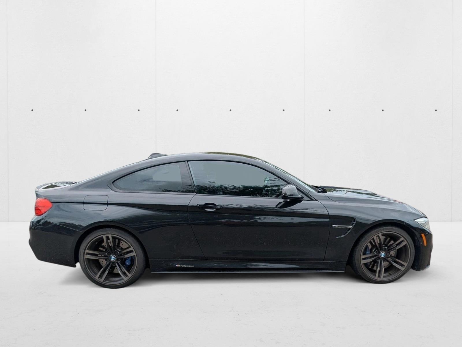 2016 Bmw M4 Coupe photo 2