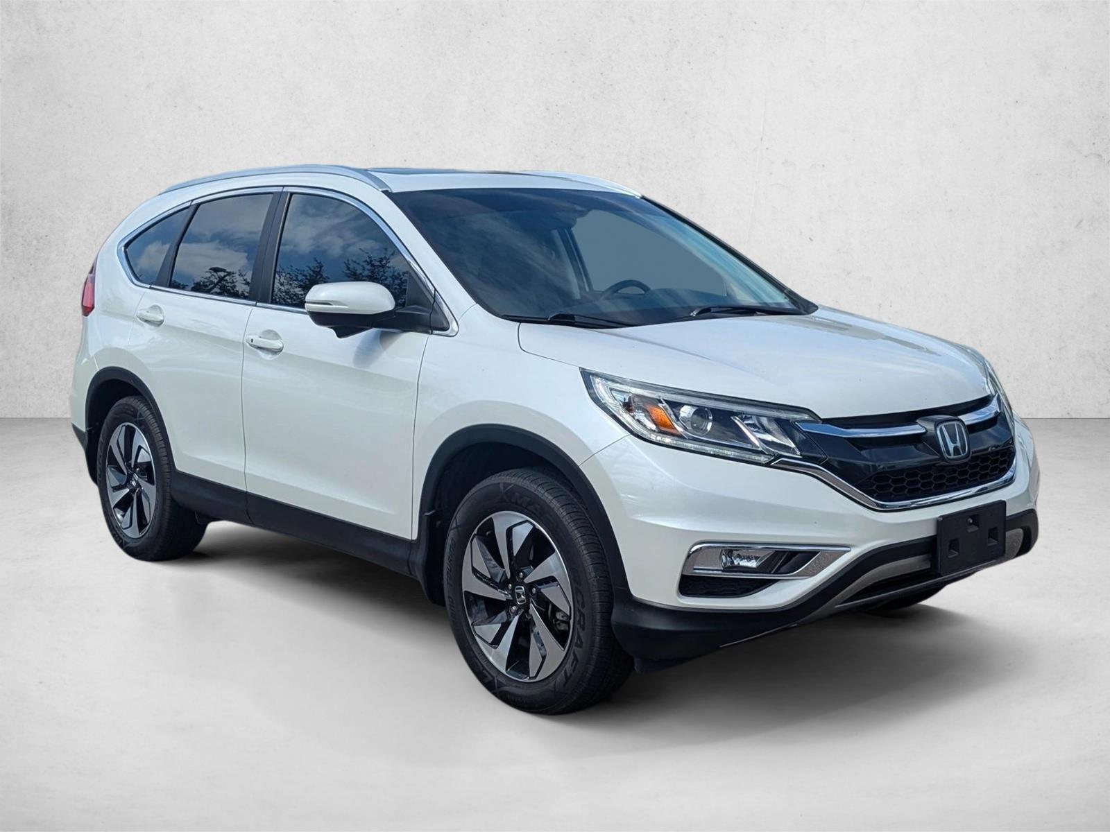 2015 Honda CR-V Touring photo 3