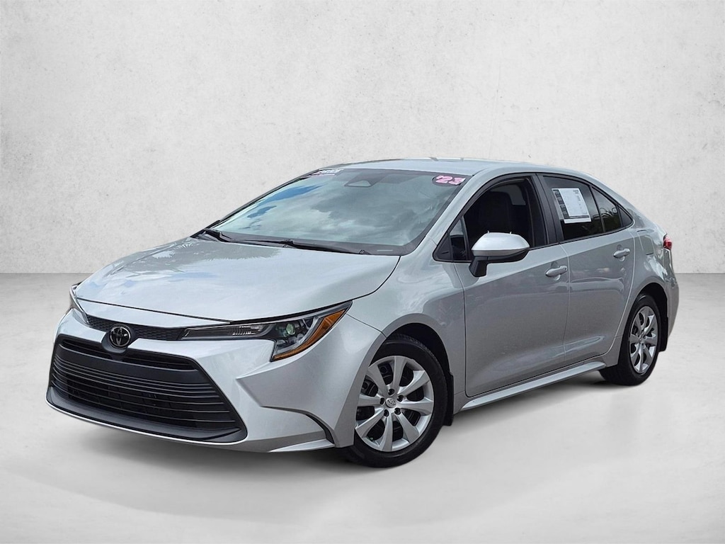 Used 2023 Toyota Corolla LE Sedan