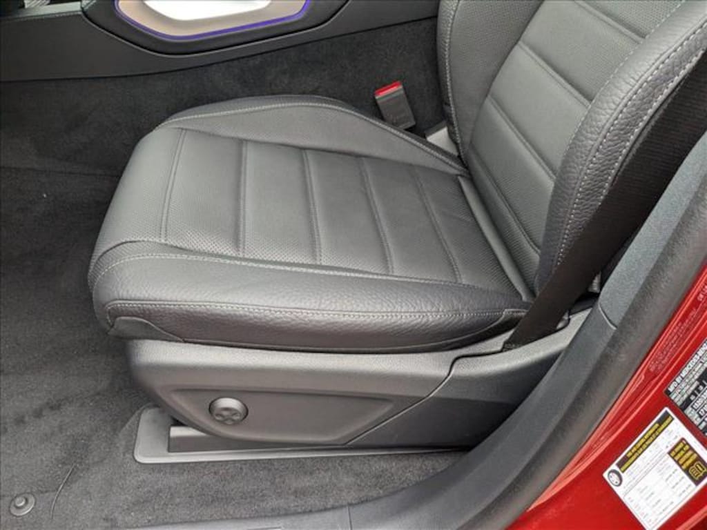 New 2025 MercedesBenz GLE 450 For Sale at MercedesBenz of Sarasota VIN 4JGFD5KB1SB292688