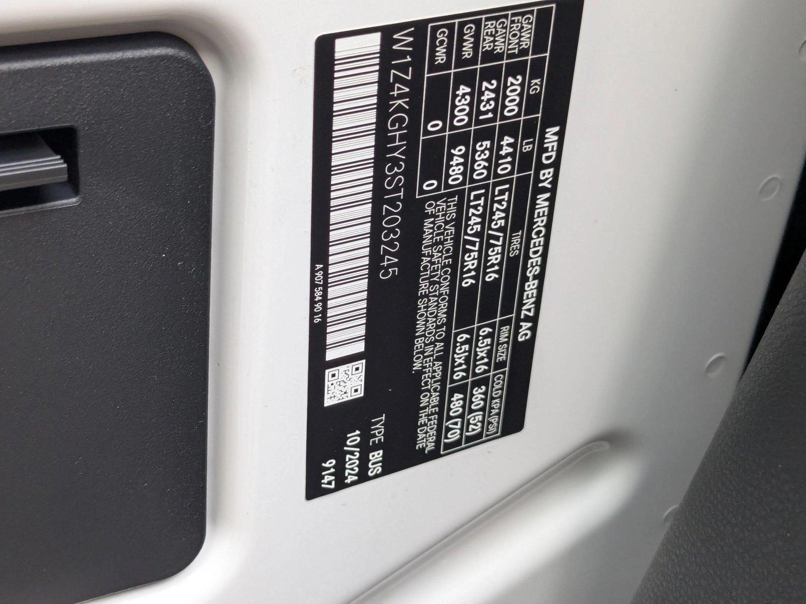 2025 Mercedes-Benz Sprinter Passenger Van Base - Photo 16